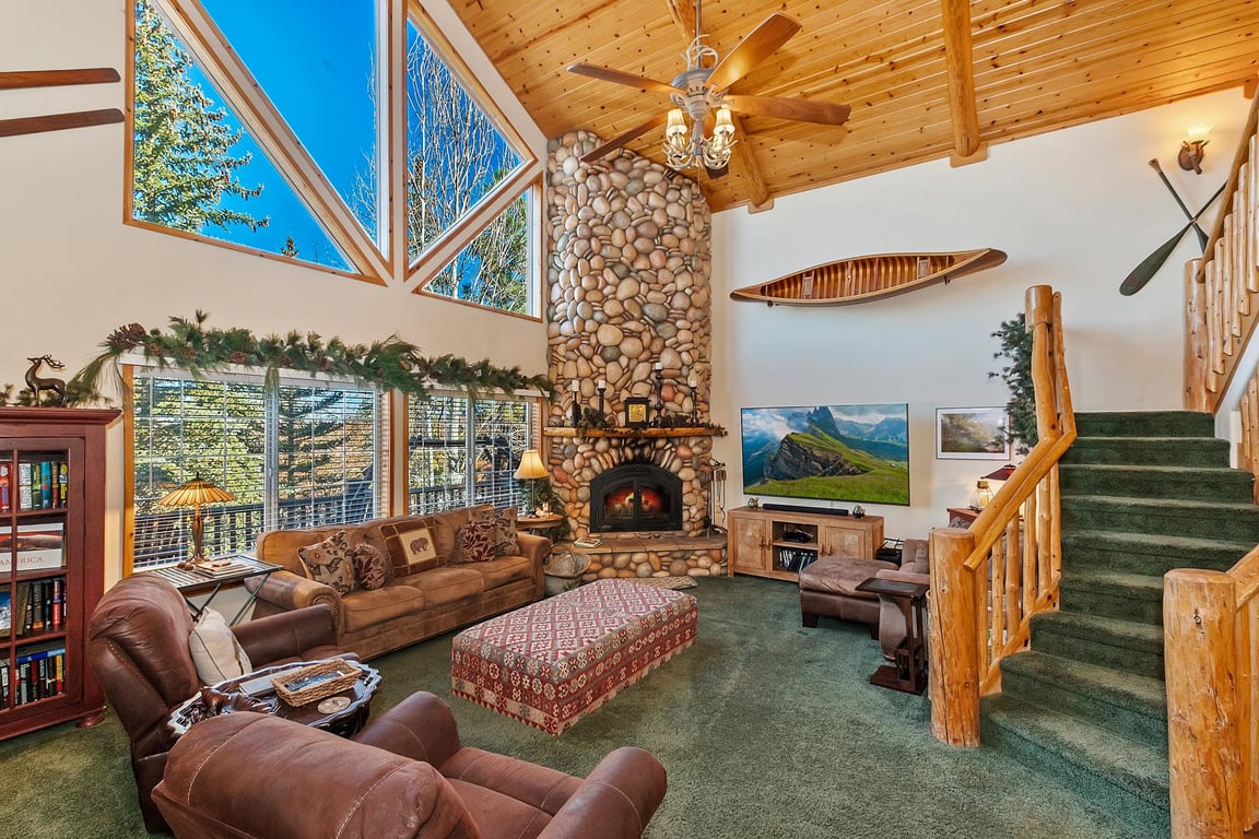 Cabin Image 9