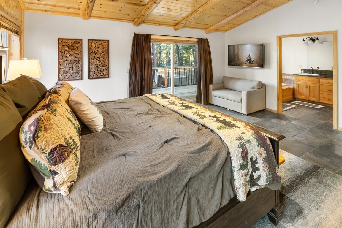 Cabin Image 33