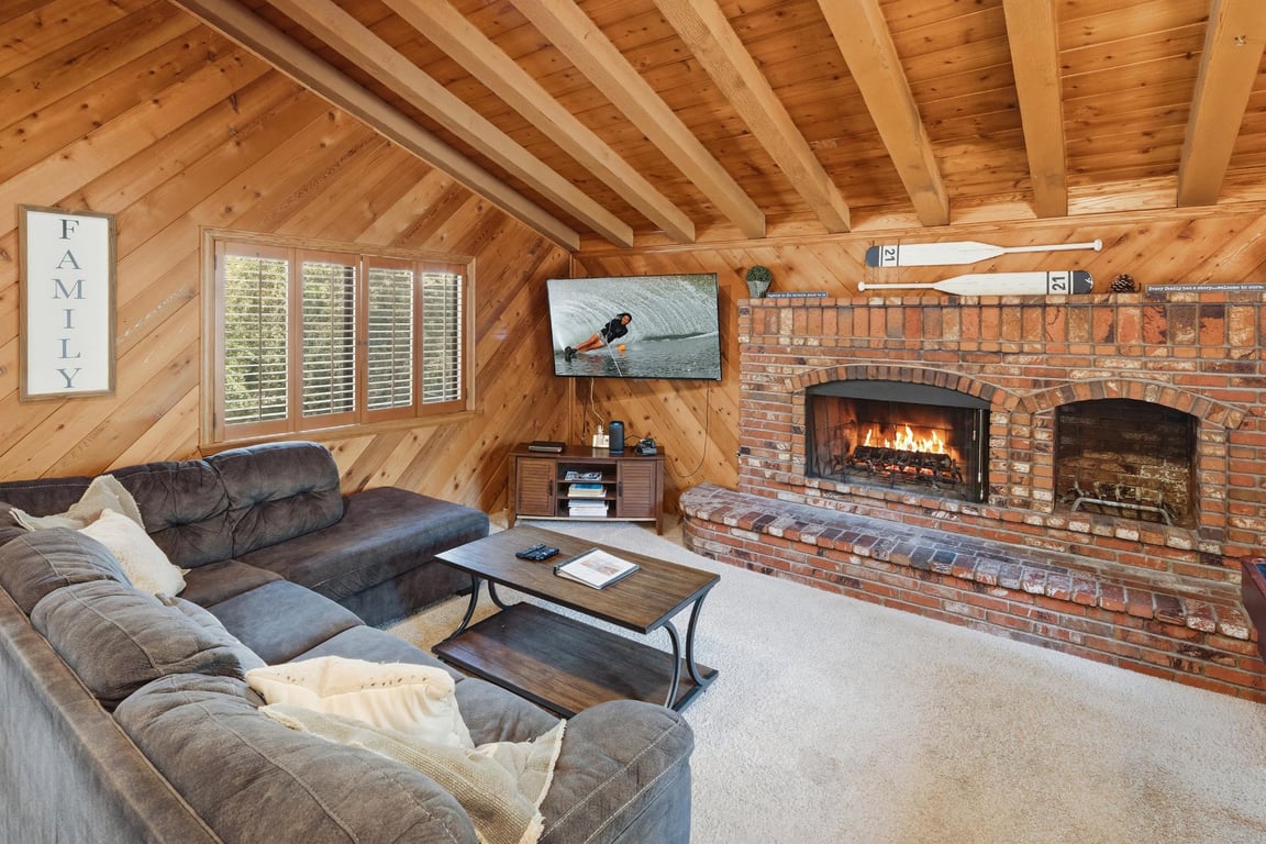Cabin Image 14