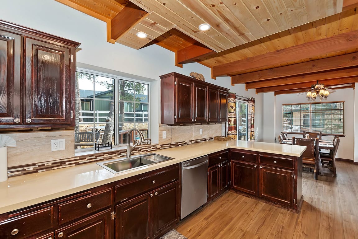 Cabin Image 17