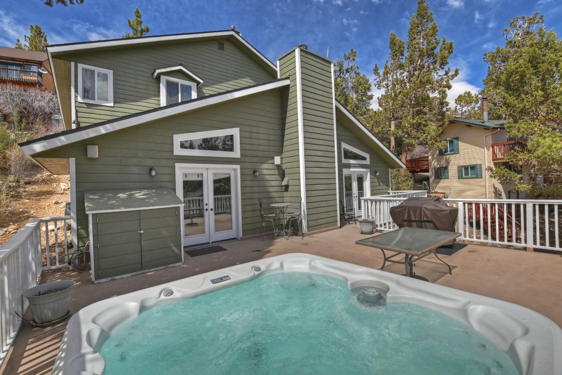 Big Bear Cabin - AntelopeMountainRetreat - 0005