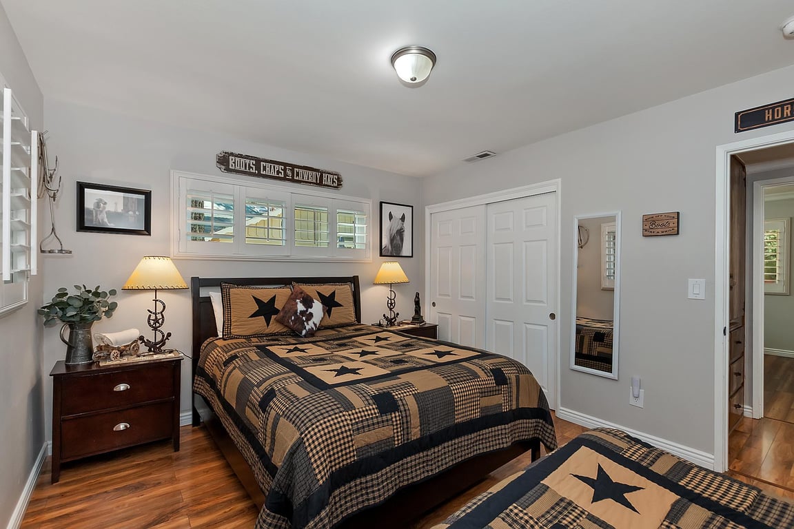 Cabin Image 31