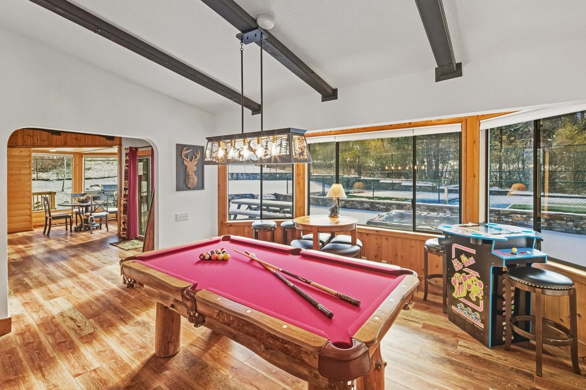 Cabin Image 23