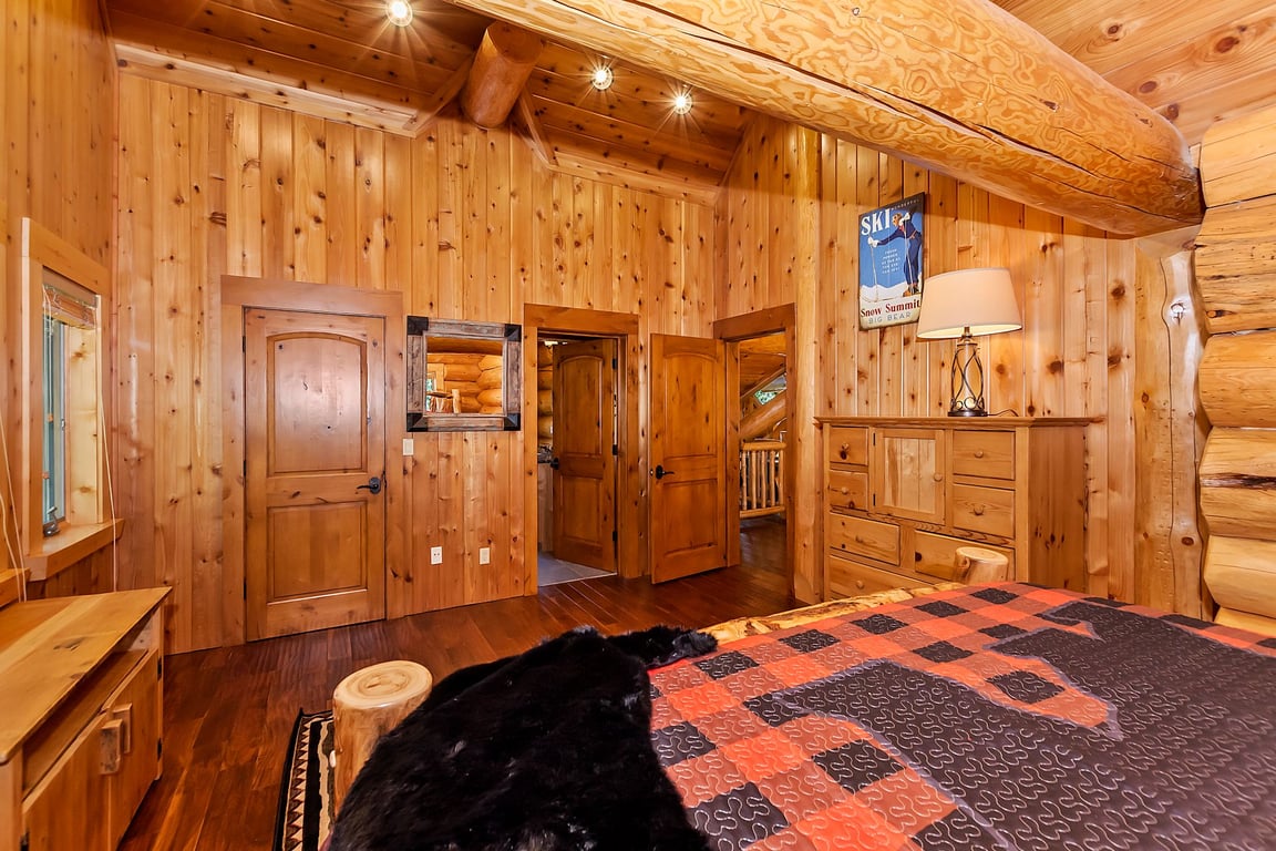 Cabin Image 27