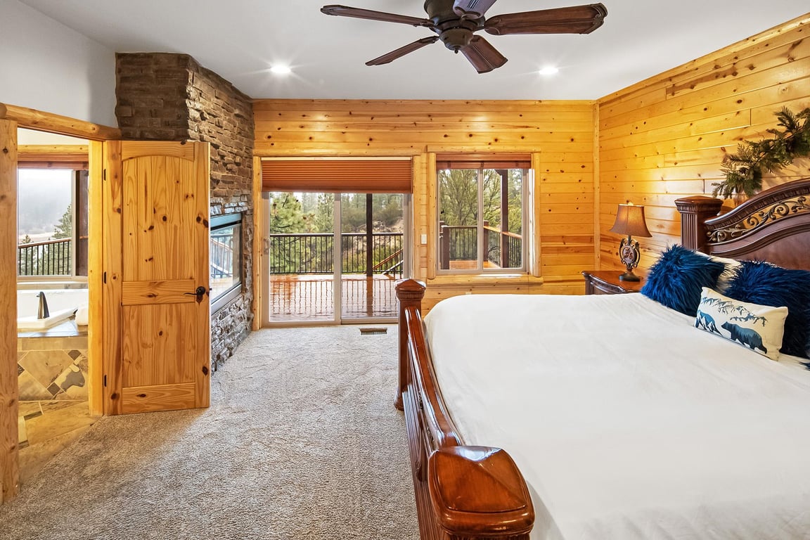 Cabin Image 30