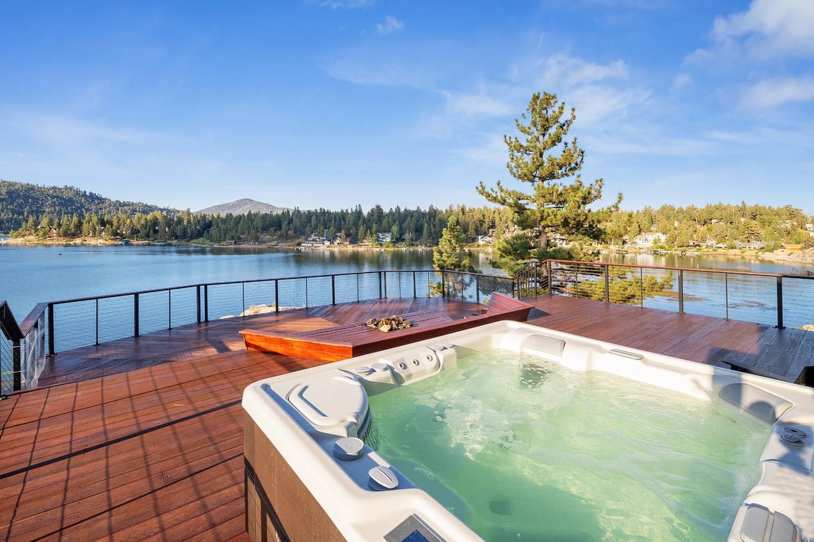Big Bear Cabin - LakefrontatBoulderBay - 0004