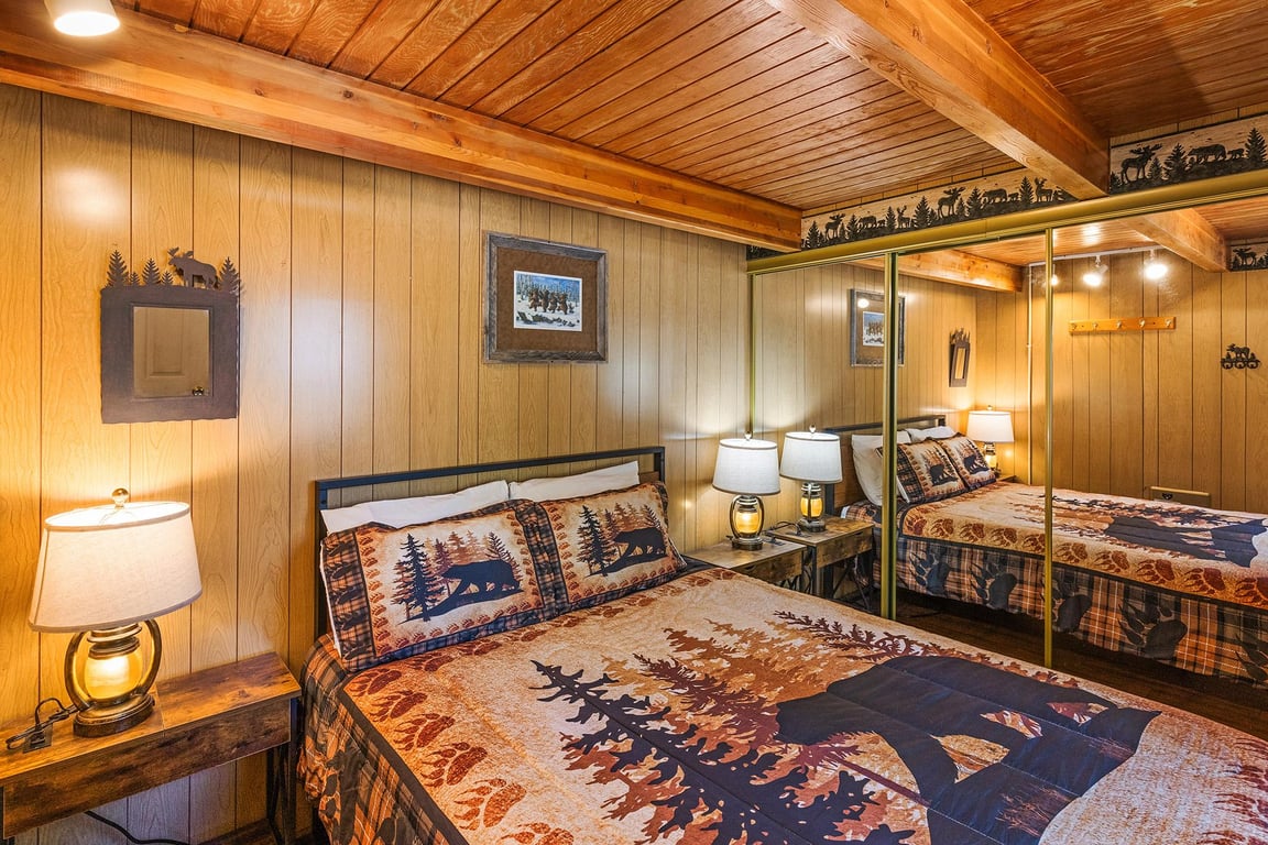 Cabin Image 14