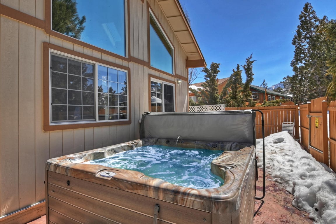 Cabin Image 4