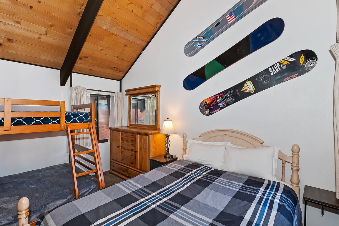 Cabin Image 20
