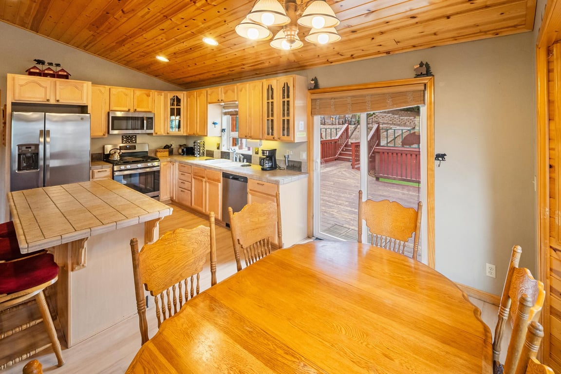 Cabin Image 16