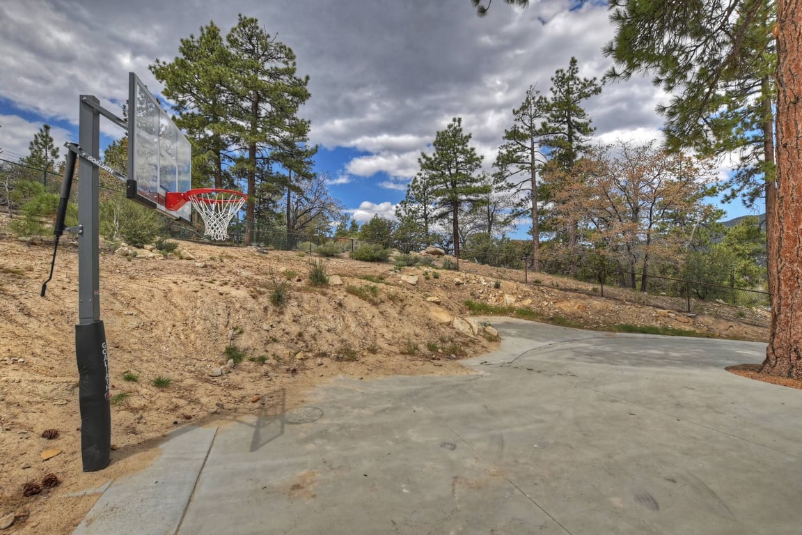 Cabin Image 58
