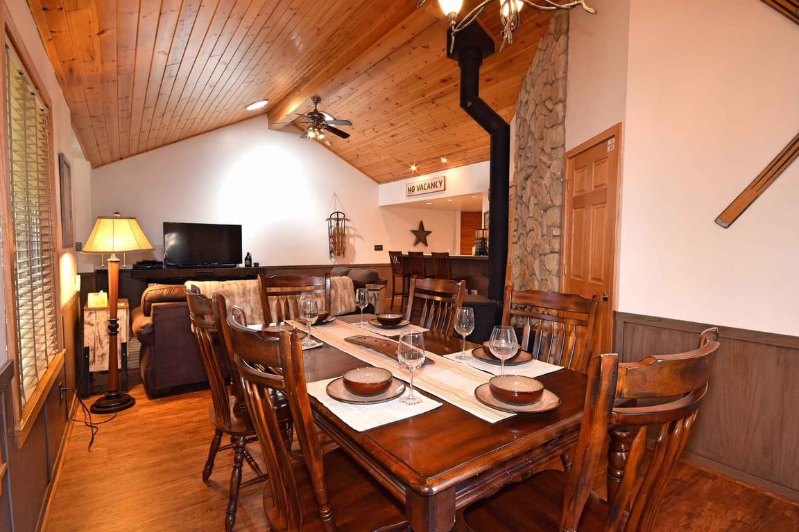 Cabin Image 7