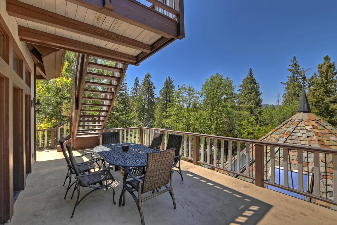 Cabin Image 81