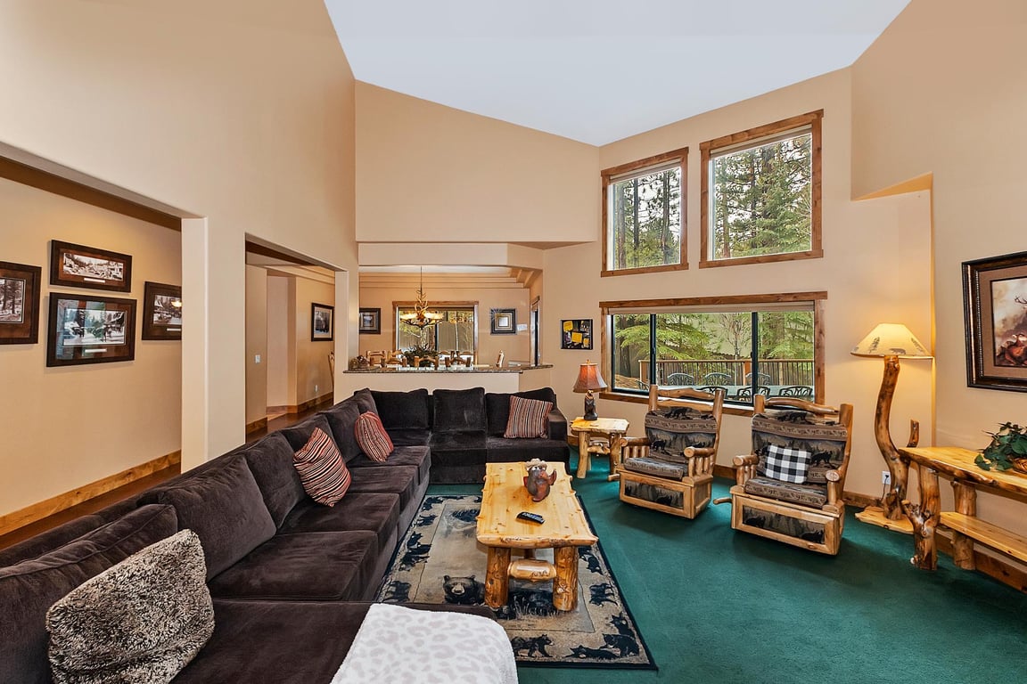 Cabin Image 8