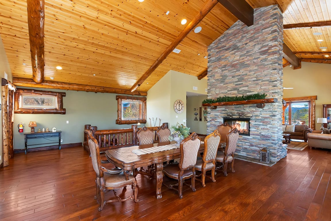 Cabin Image 16
