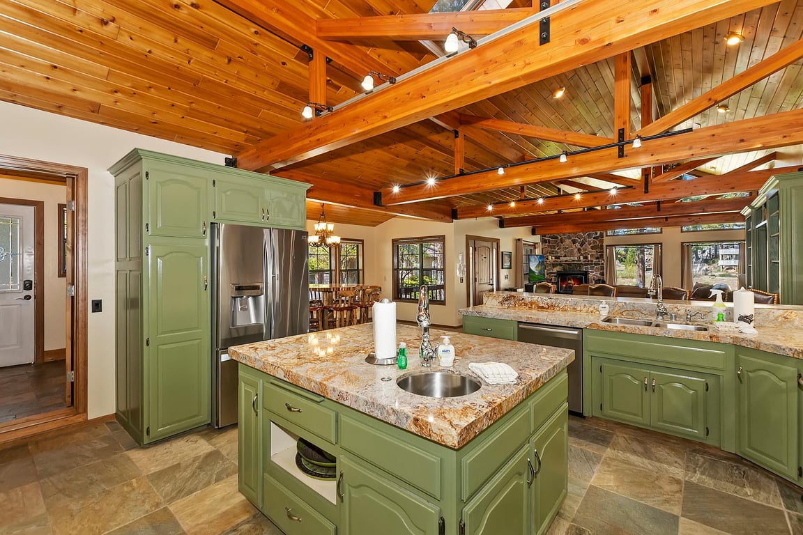 Cabin Image 20