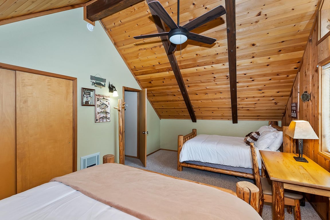 Cabin Image 21