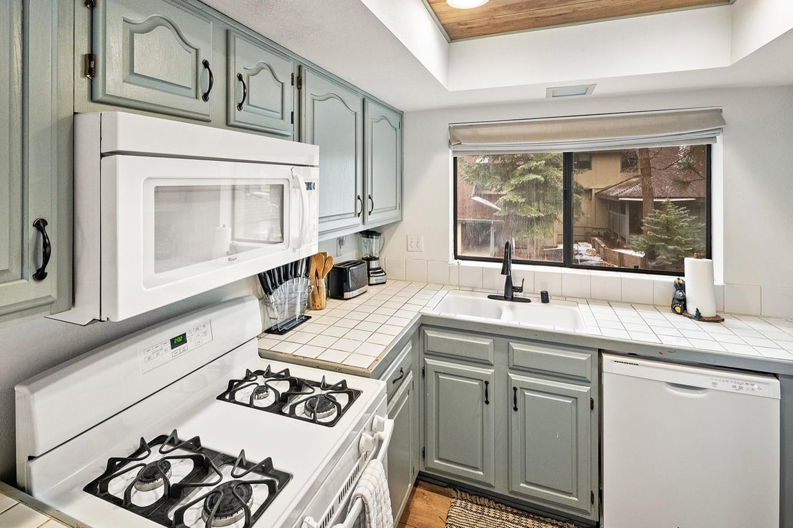 Cabin Image 19