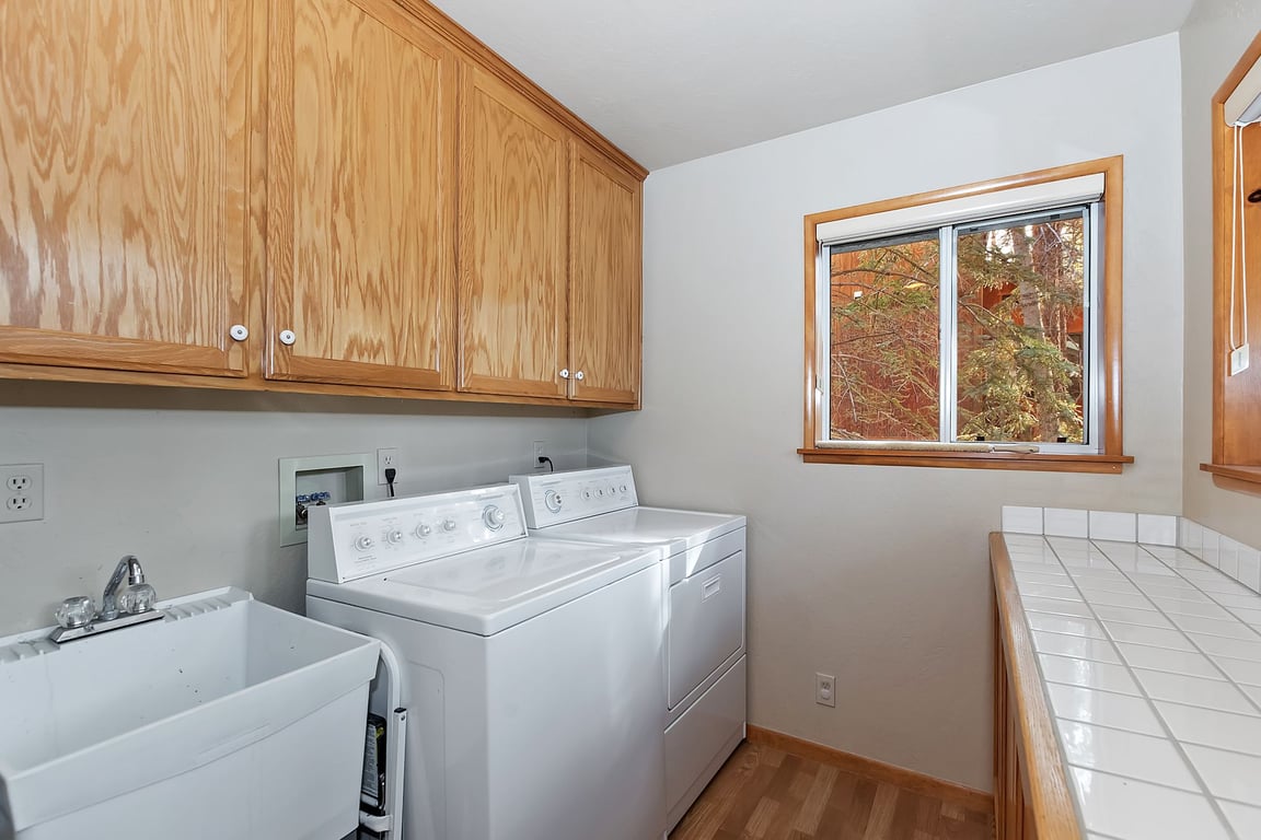 Cabin Image 13
