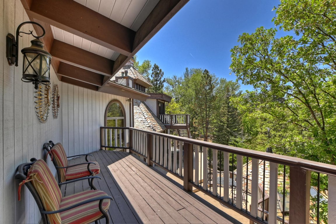Cabin Image 76