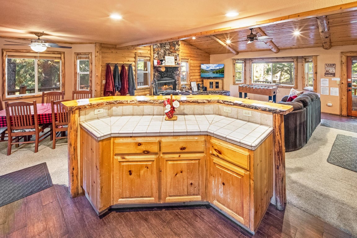 Cabin Image 18