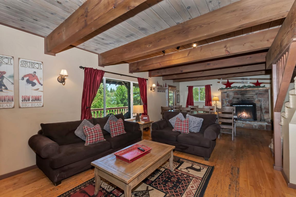 Cabin Image 8