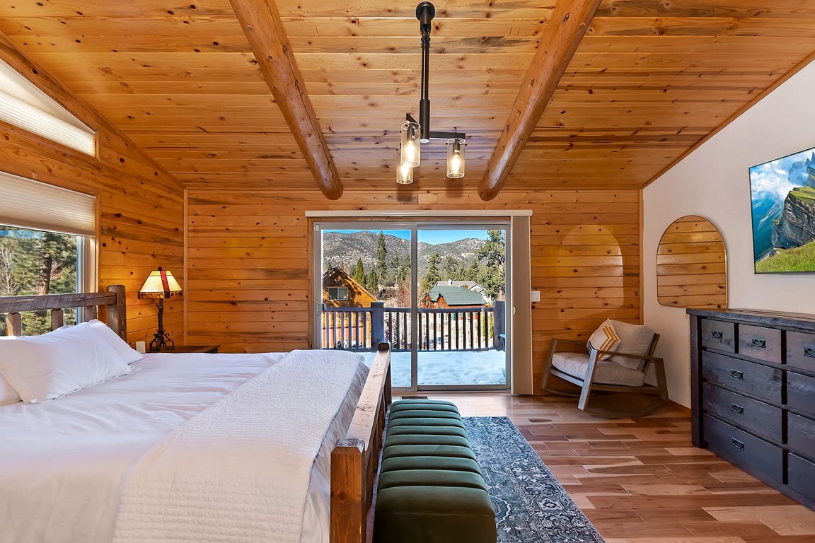 Cabin Image 30