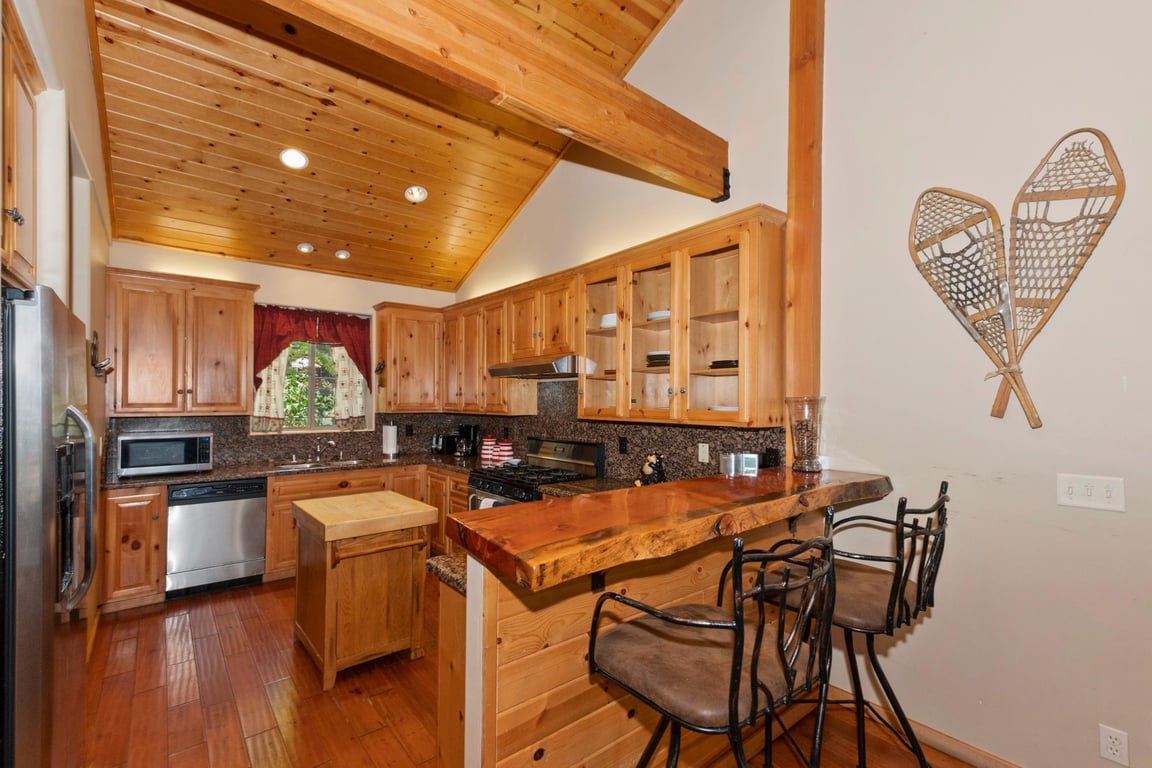 Big Bear Cabin - BlueMoon - 0002