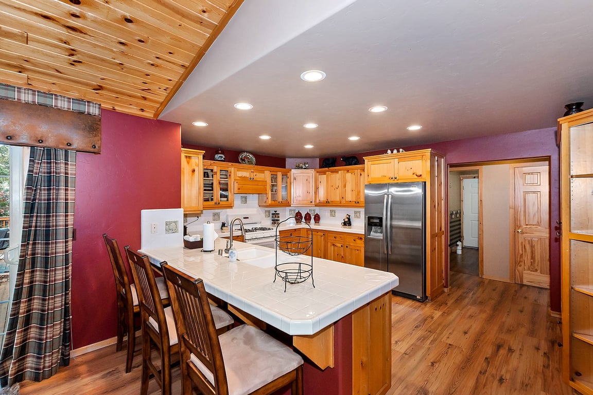 Big Bear Cabin - SnowHouse - 0004
