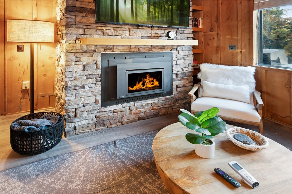 Cabin Image 9
