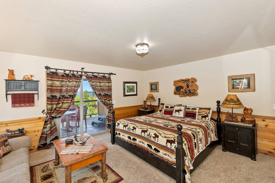 Cabin Image 35