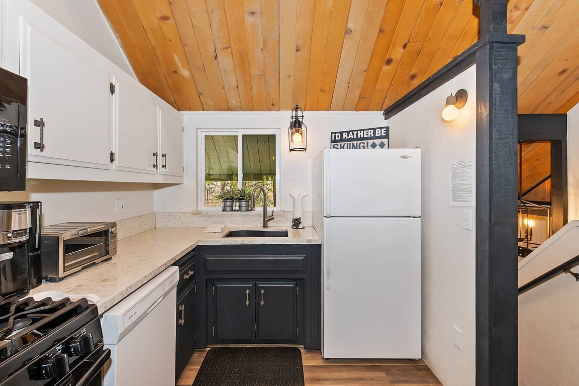 Cabin Image 18
