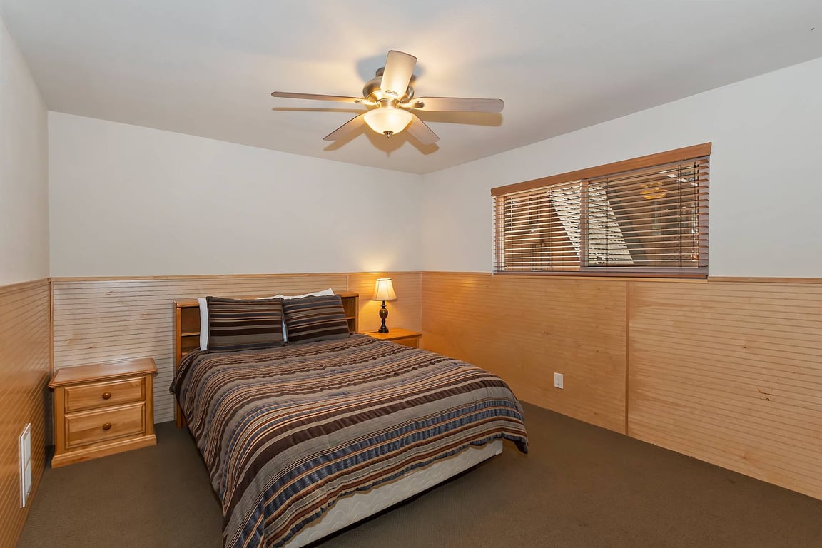 Cabin Image 12