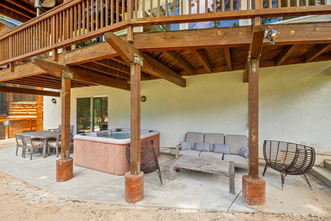 Cabin Image 98