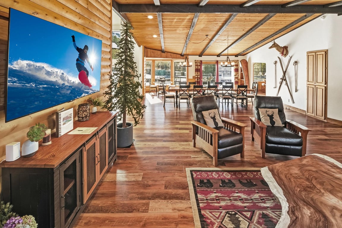 Cabin Image 10