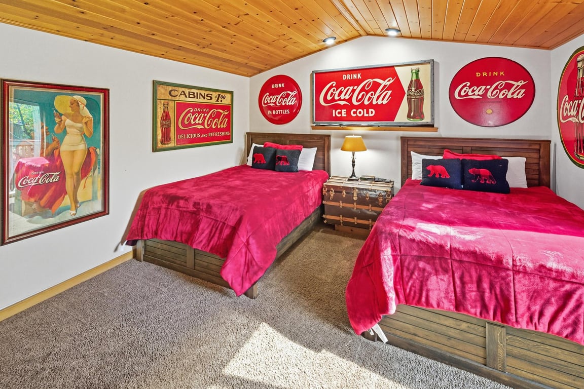 Cabin Image 43