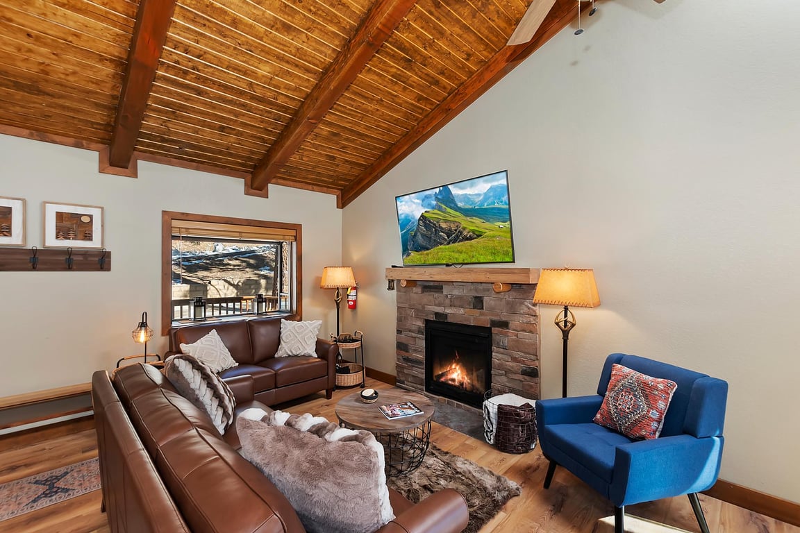 Cabin Image 8