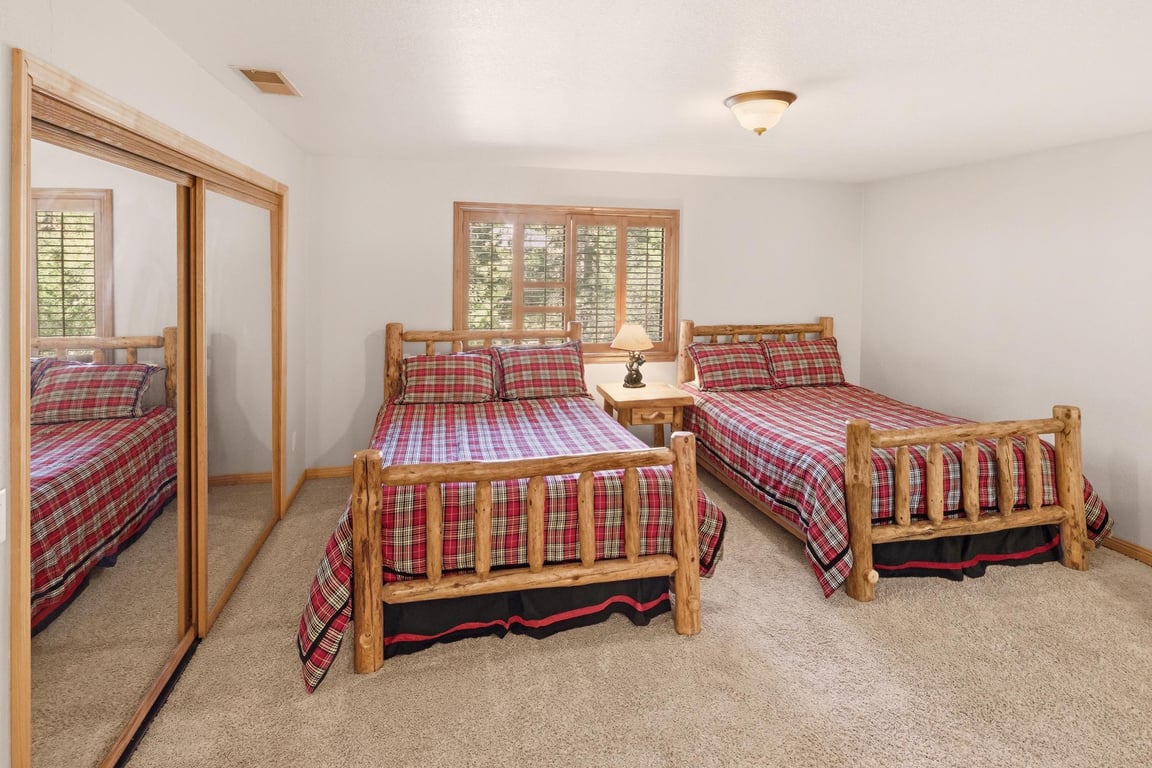 Cabin Image 47