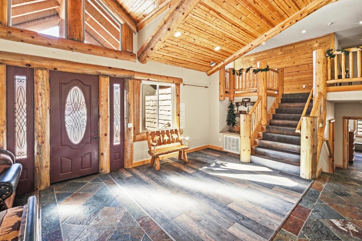 Cabin Image 9