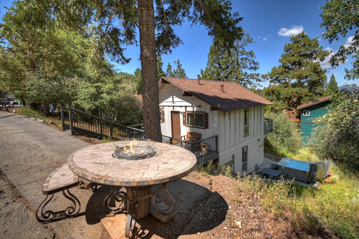 Cabin Image 5