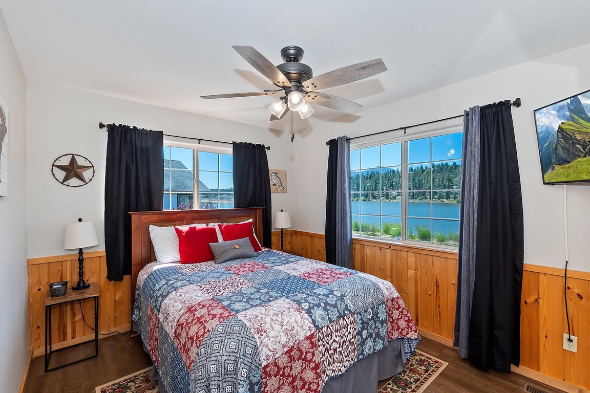 Cabin Image 30