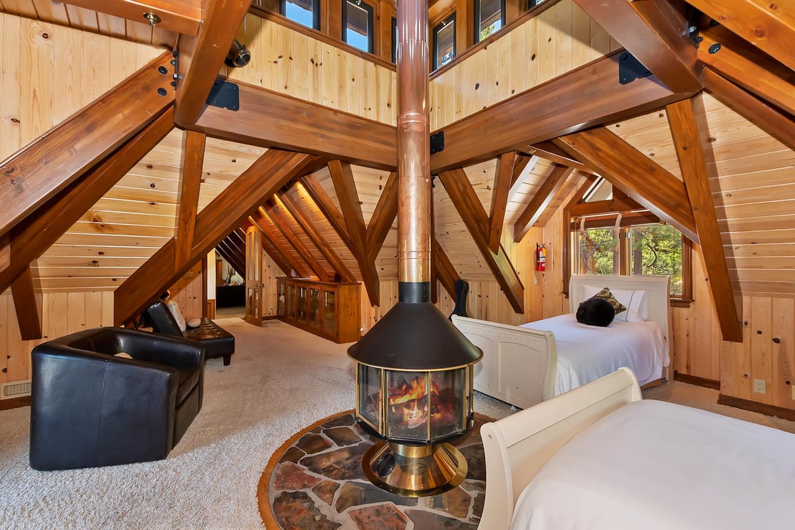 Cabin Image 42