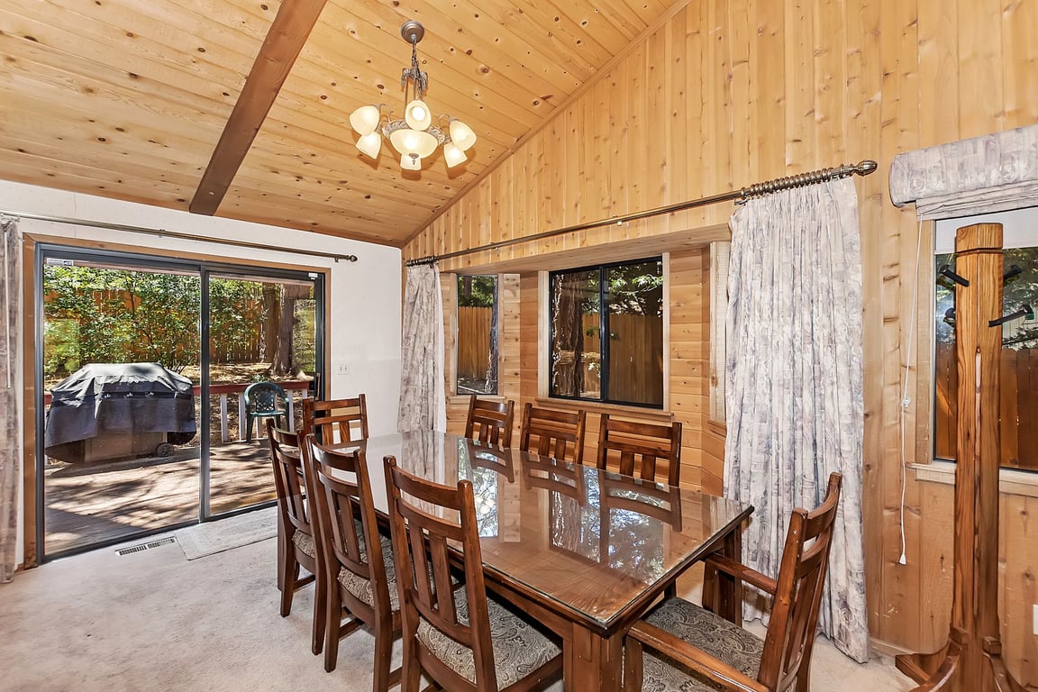 Cabin Image 8