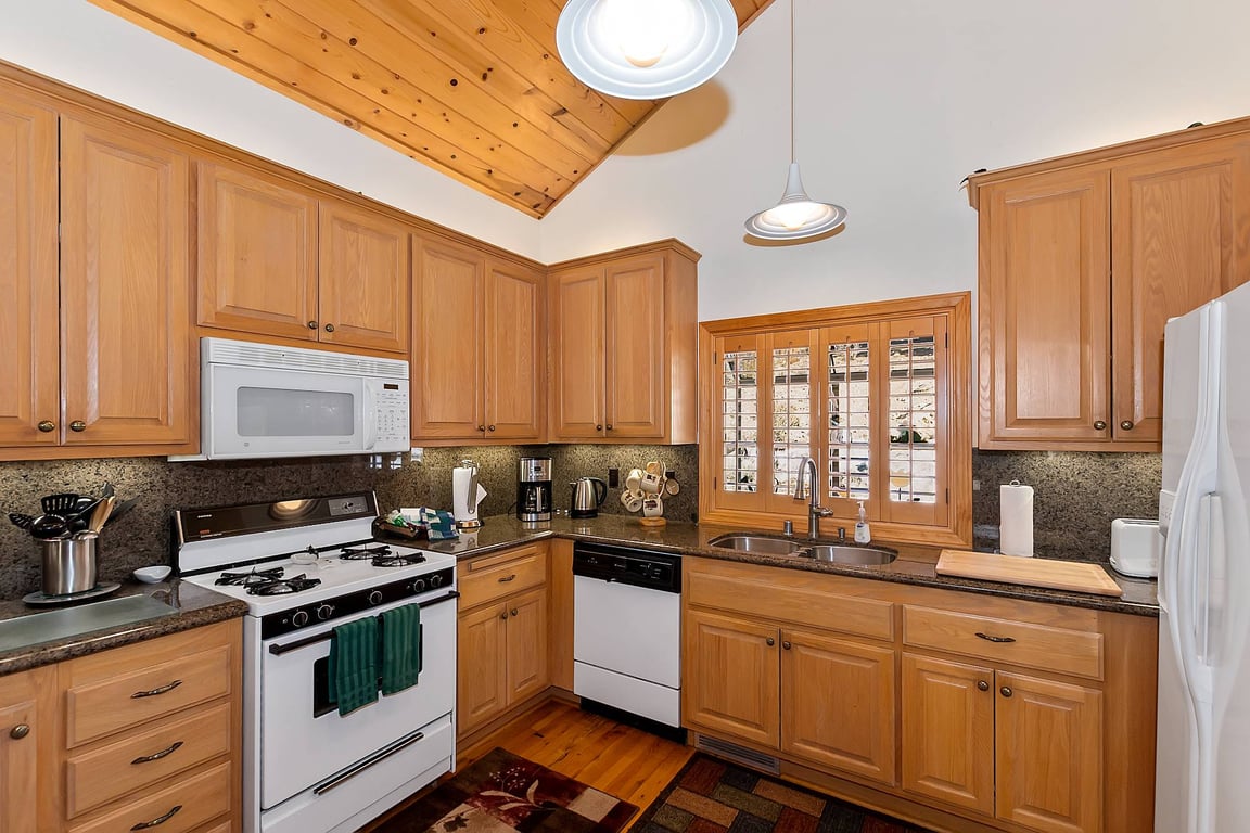 Cabin Image 2