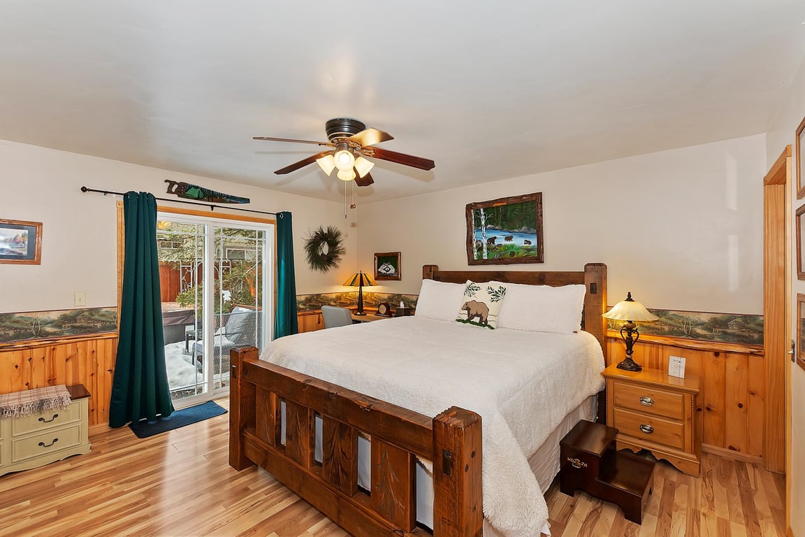 Cabin Image 17
