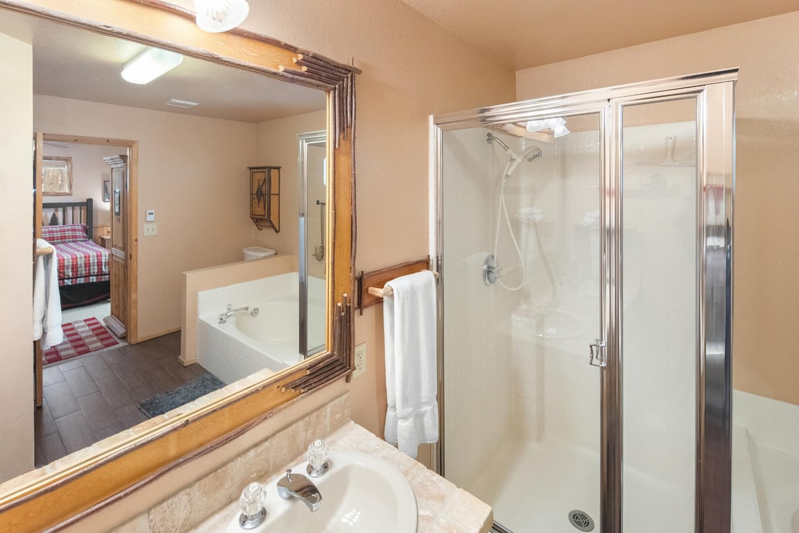 Cabin Image 30