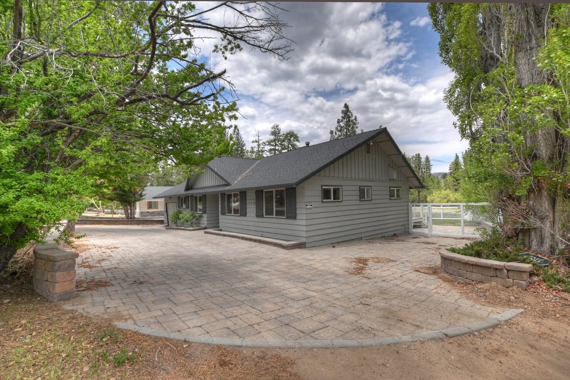Cabin Image 40