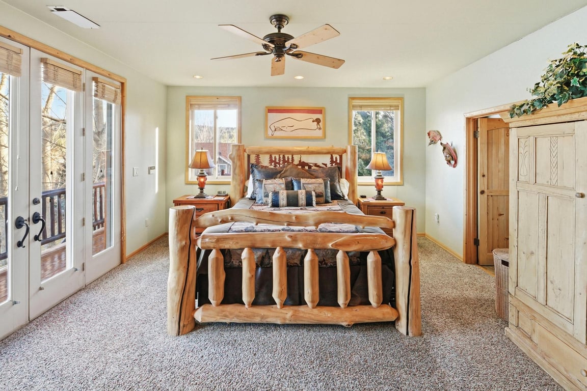 Cabin Image 54