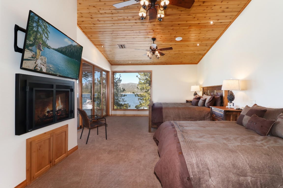 Cabin Image 38