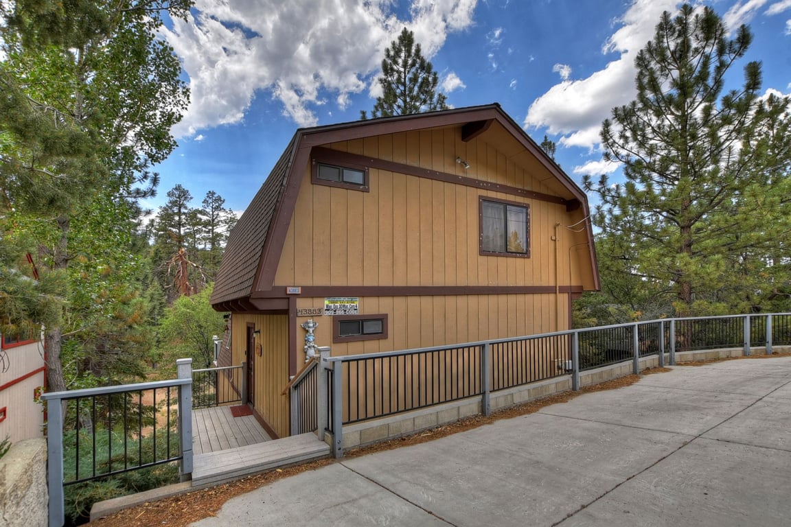 Cabin Image 4